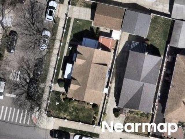 House for sale in Queens, Arverne