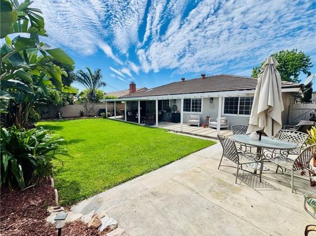 House for sale in Fountain Valley, California