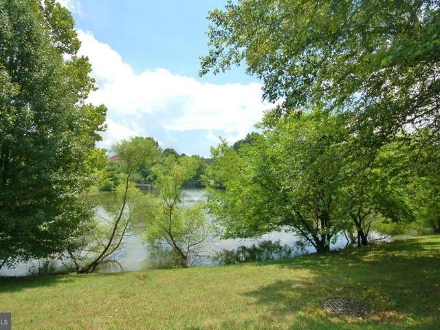 Condo for sale in Olney, Maryland