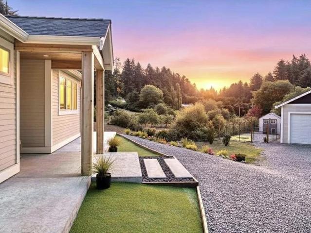 House for sale in Humboldt, California