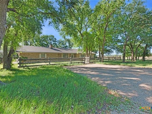 Farm for sale in Hamilton, Texas