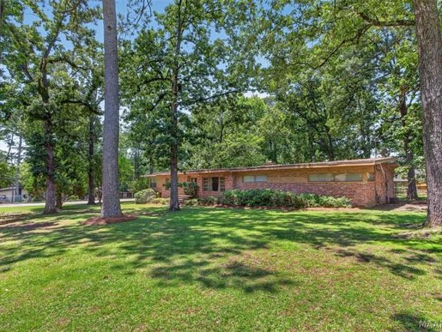 House for sale in Ridgefield, Montgomery