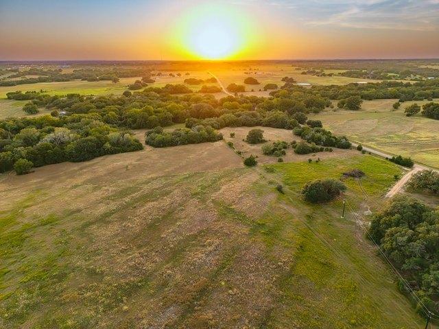 Farm for sale in Schulenburg, Texas