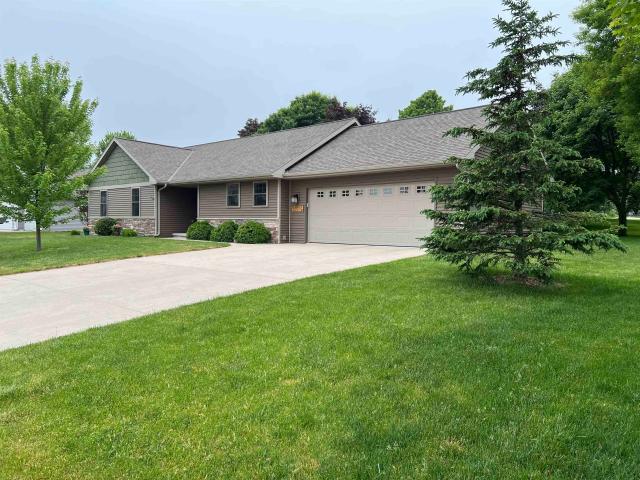 House for sale in Sturgeon Bay, Wisconsin