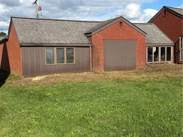 House for sale in Latrobe, Pennsylvania