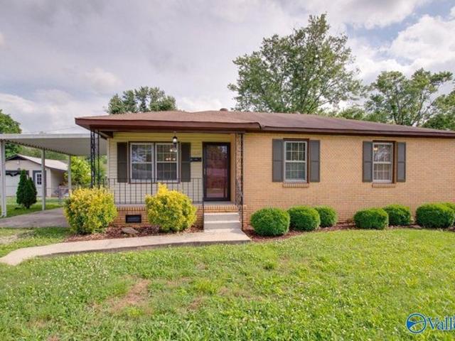 House for sale in Darwin Downs, Huntsville