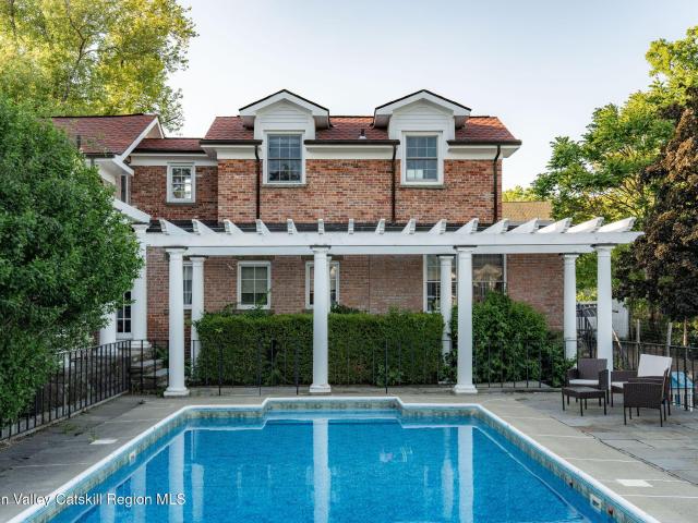House for sale in Bloomington, New York