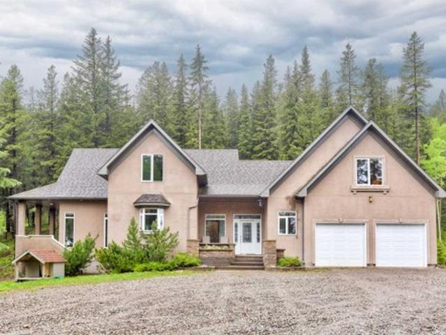 House for sale in Alberta