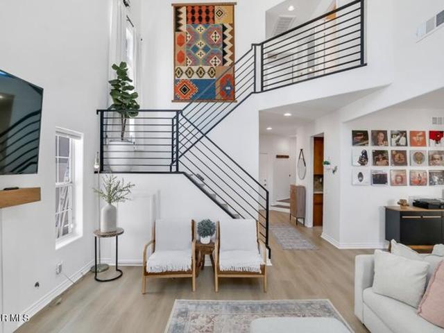 Condo for sale in Reseda, Canoga Park