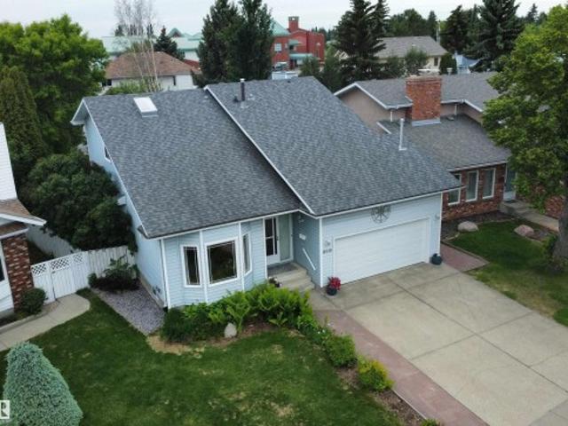 House for sale in Wedgewood, Alberta