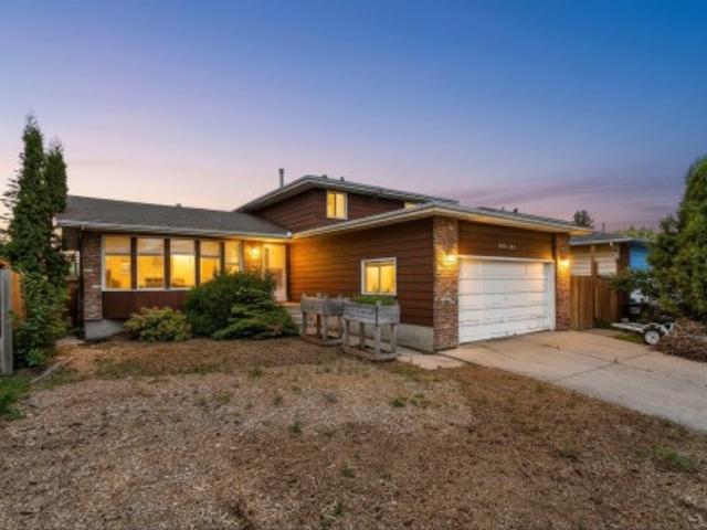 House for sale in Wedgewood, Alberta