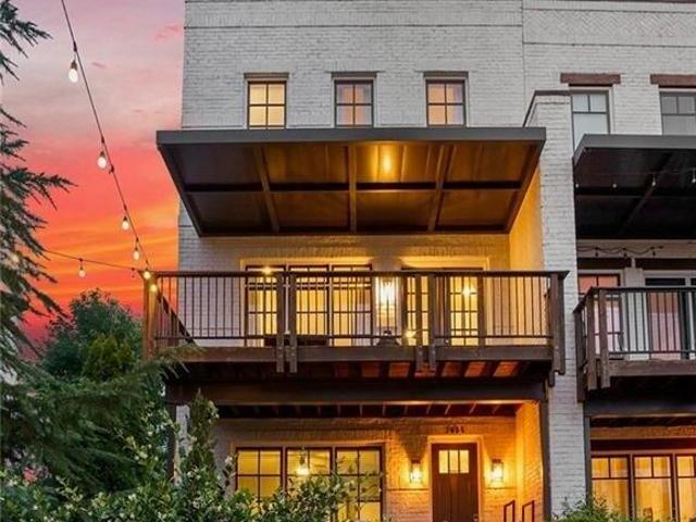Townhouse for sale in Atlanta