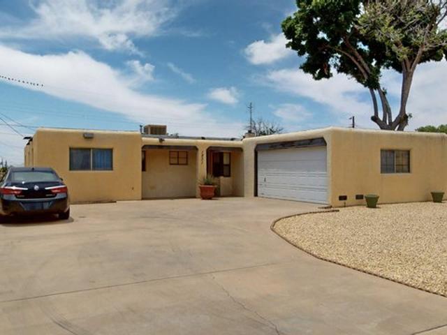 House for sale in Alamogordo, New Mexico