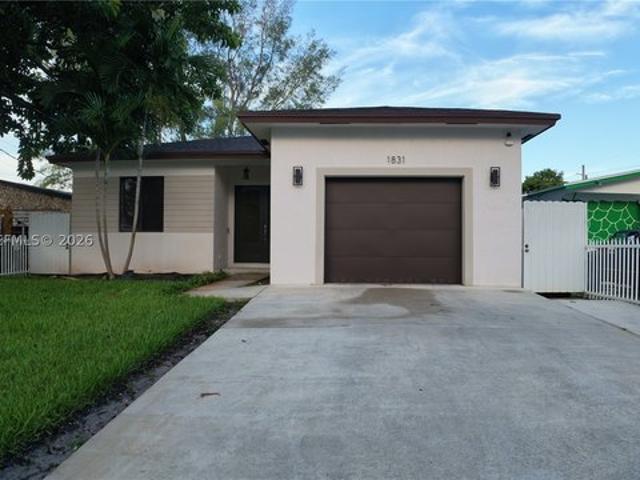 House for sale in West Park, Florida