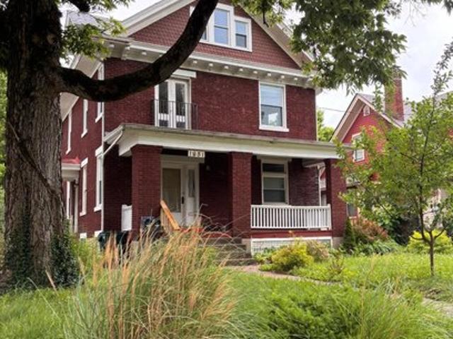 House for sale in Roselawn, Ohio