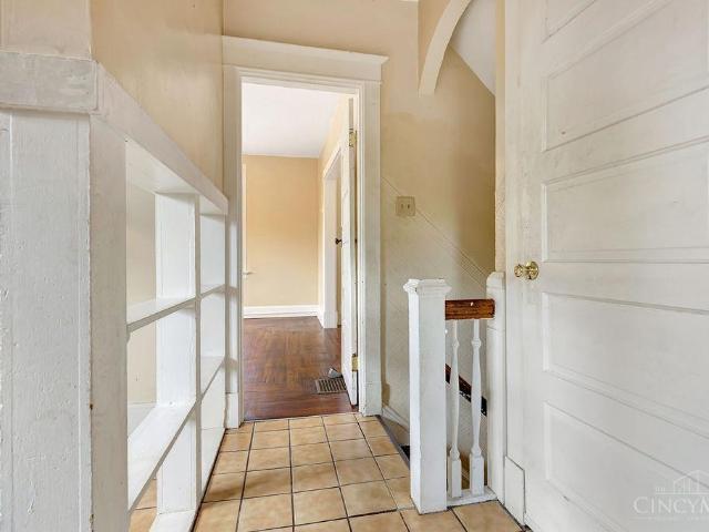 House for sale in Roselawn, Ohio