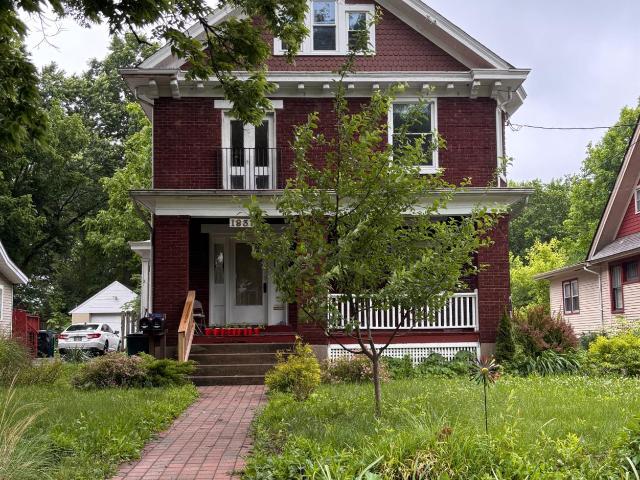 House for sale in Roselawn, Ohio