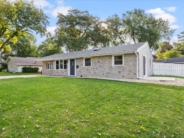 House for sale in Weathersfield, Schaumburg