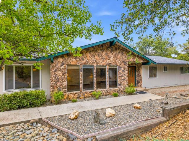 House for sale in Sonora, California