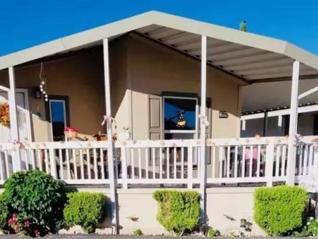 House for rent in North Hollywood Neighborhood Council District, Canoga Park