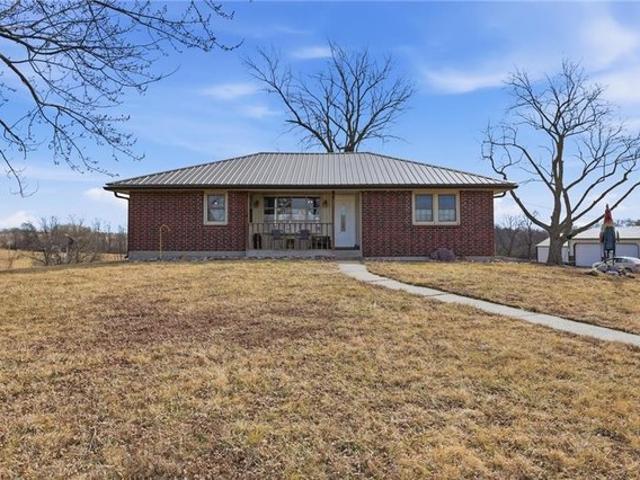 House for sale in Ray, Missouri