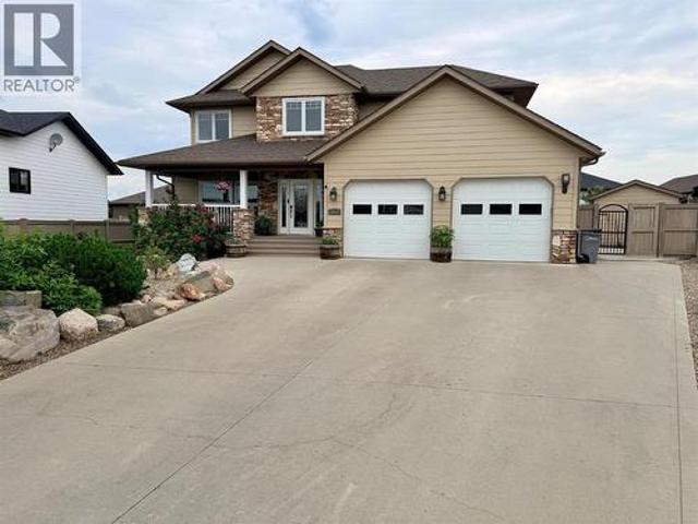 House for sale in Dawson Creek, British Columbia