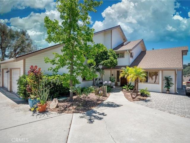 House for sale in Fallbrook, California