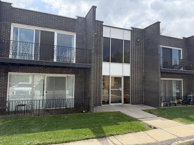 Condo for sale in Homewood, Illinois