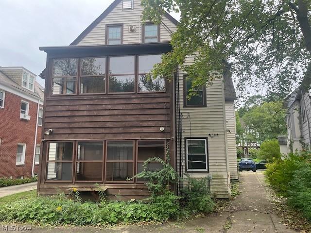 House for sale in Lomond, Shaker Heights