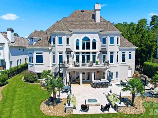 House for sale in Cornelius, Mecklenburg County