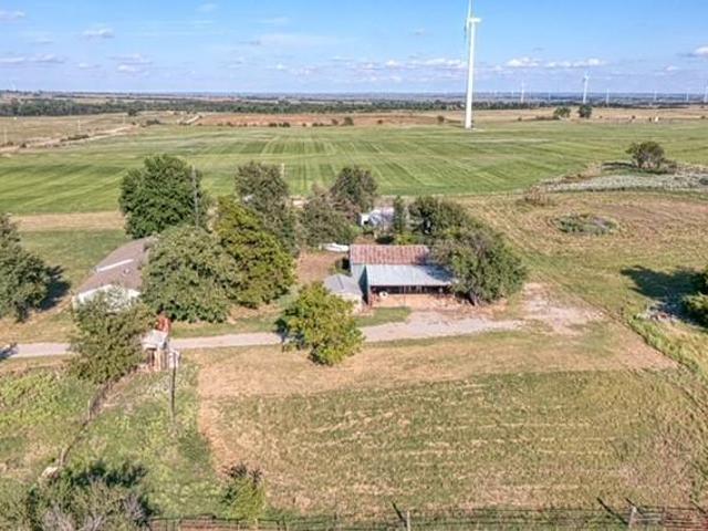 House for sale in Cheyenne, Oklahoma