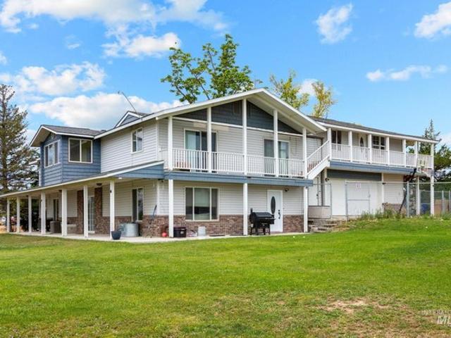 House for sale in Caldwell, Idaho