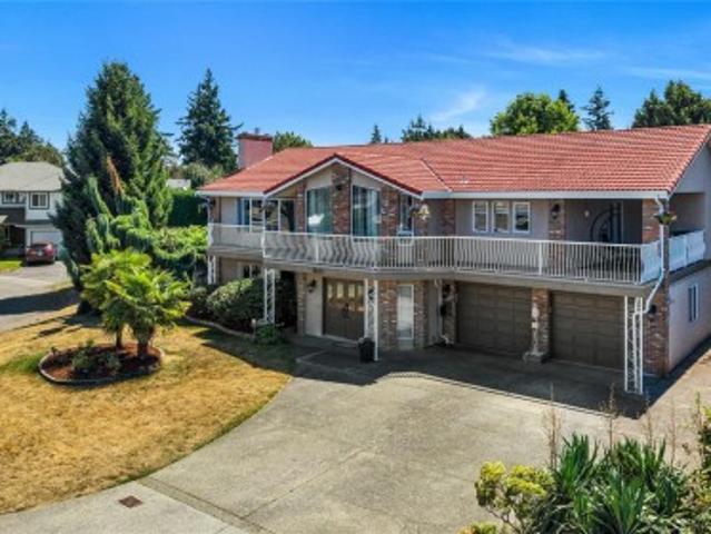 House for sale in Gordon Head, Saanich