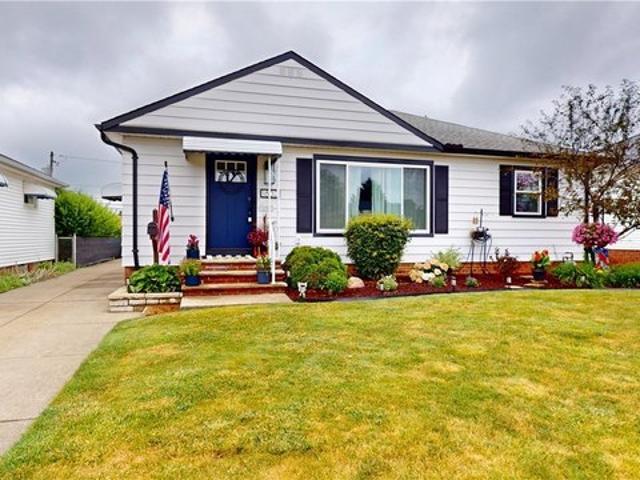 House for sale in Wickliffe, Ohio