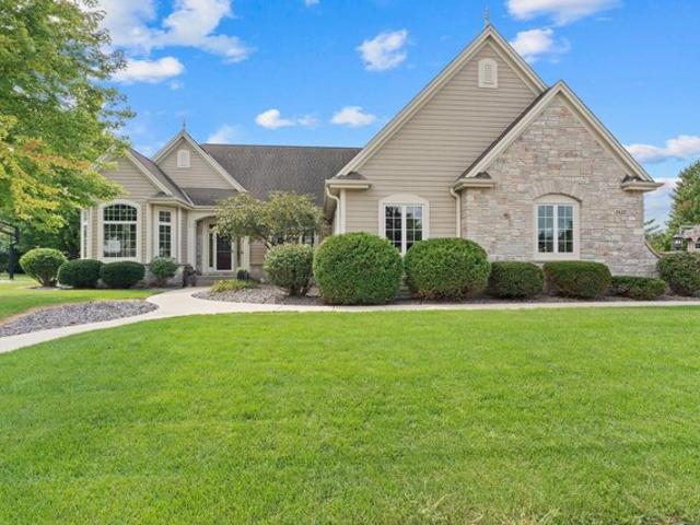 House for sale in Oconomowoc, Wisconsin