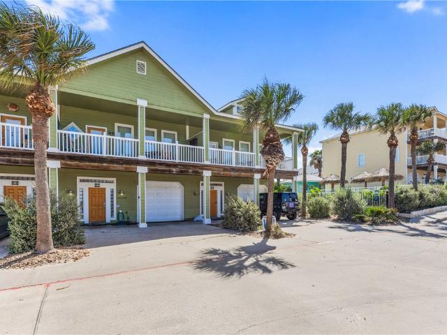 Townhouse for sale in Port Aransas