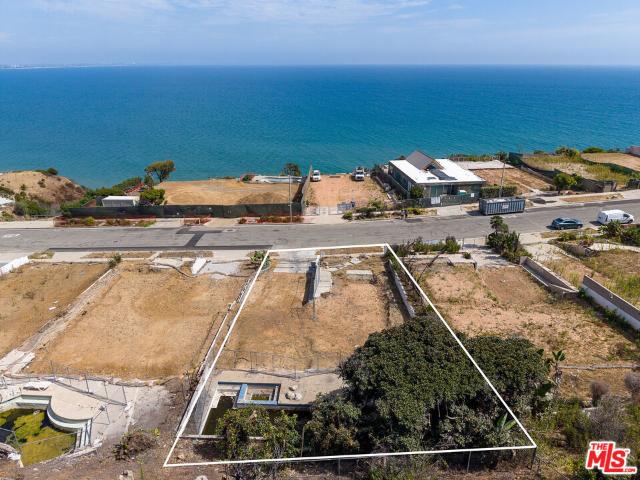 Land for sale in Malibu, California