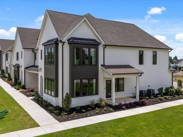 Townhouse for sale in Tennessee