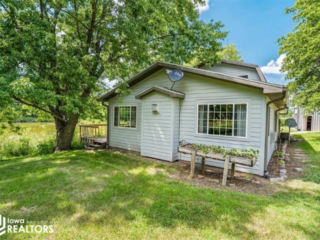 House for sale in Mahaska, Iowa
