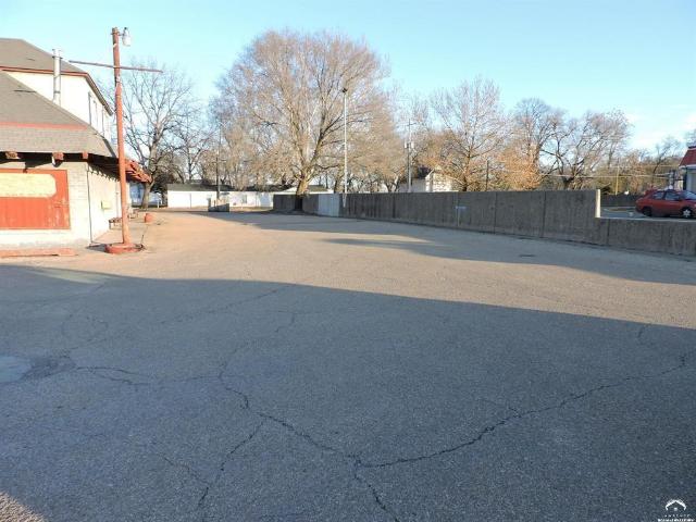 Commercial for sale in Kansas