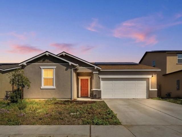 House for sale in Hanford, California