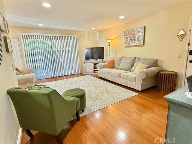 Condo for sale in Tarzana Neighborhood Council District, Canoga Park