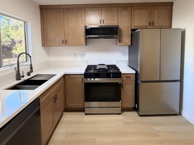 Condo for sale in Tarzana Neighborhood Council District, Canoga Park