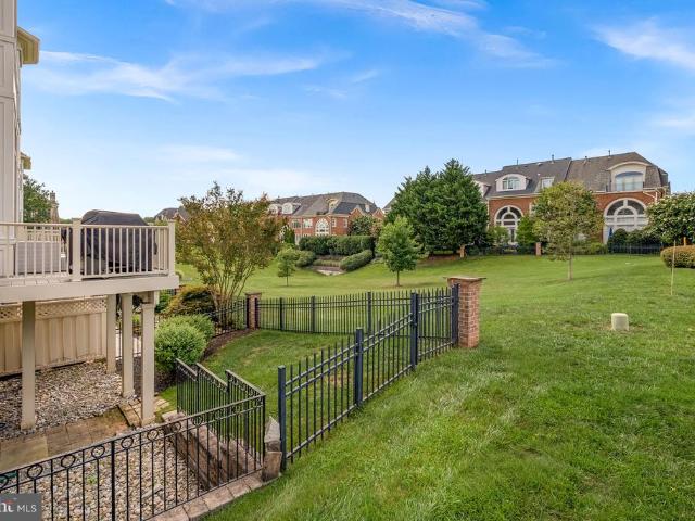 Townhouse for sale in Virginia