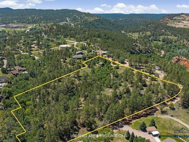 House for sale in Hot Springs, Fall River County
