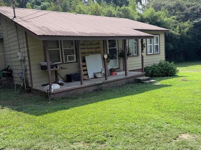 House for sale in Alpine, Alabama