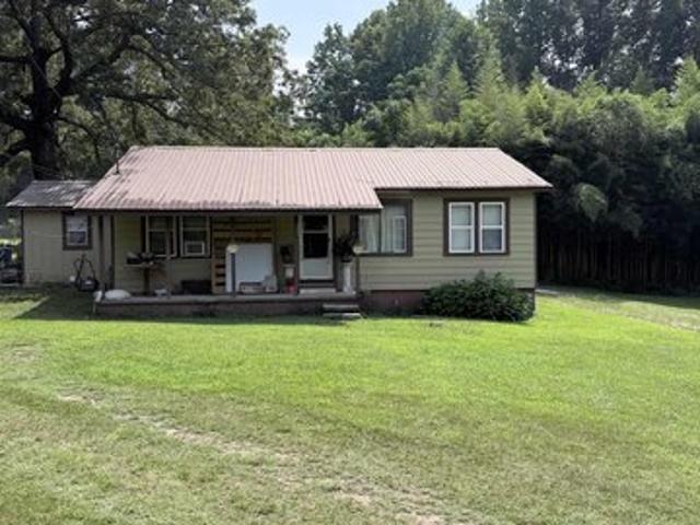 House for sale in Alpine, Alabama