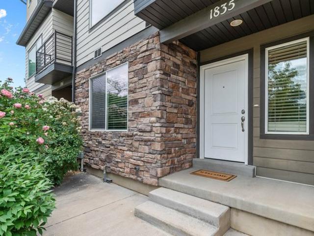 Townhouse for sale in Pleasant Grove, Utah