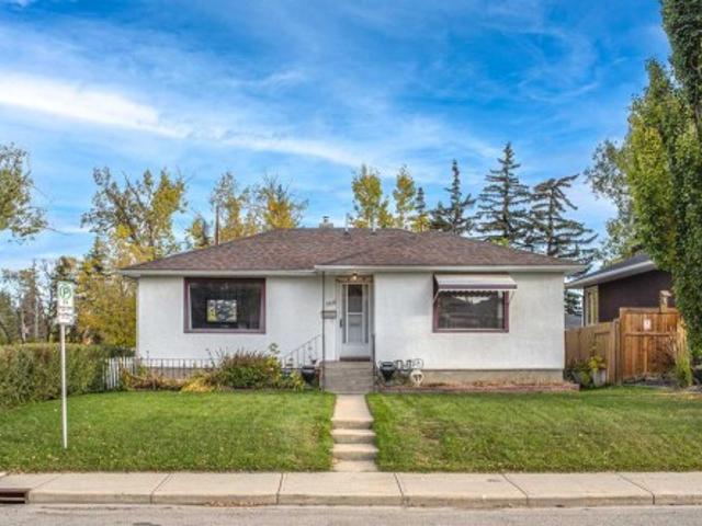 House for sale in Hounsfield Heights/Briar Hill, Calgary