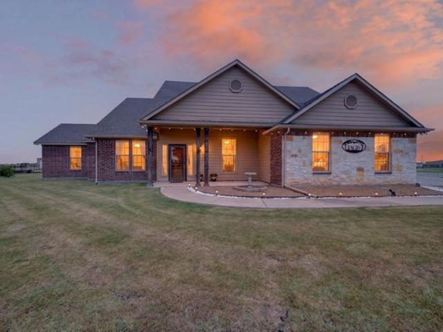 House for sale in Blue Ridge, Texas